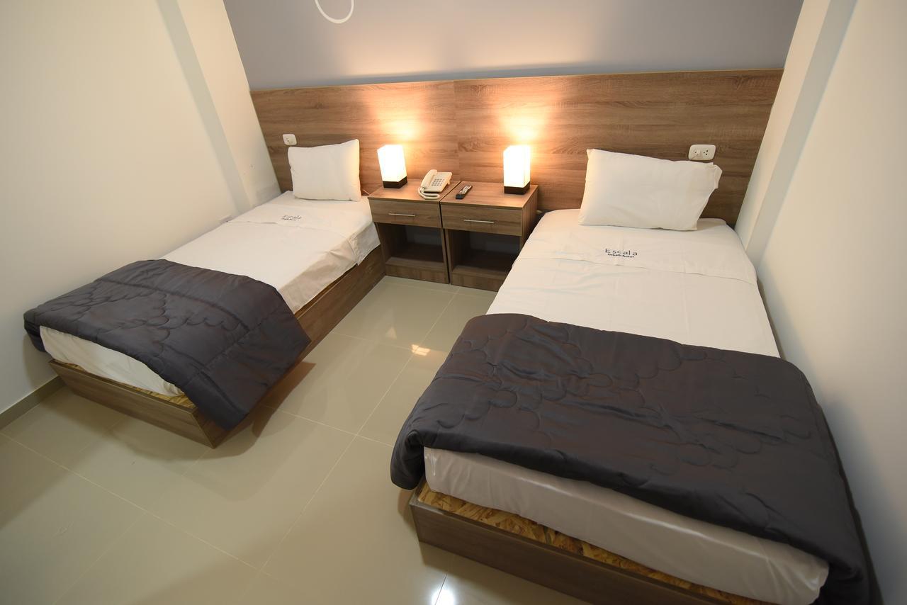 Escala Urban Hotel تشيكلايو المظهر الخارجي الصورة